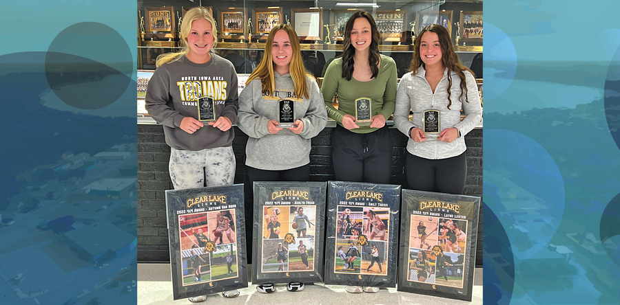 4×4 award winners