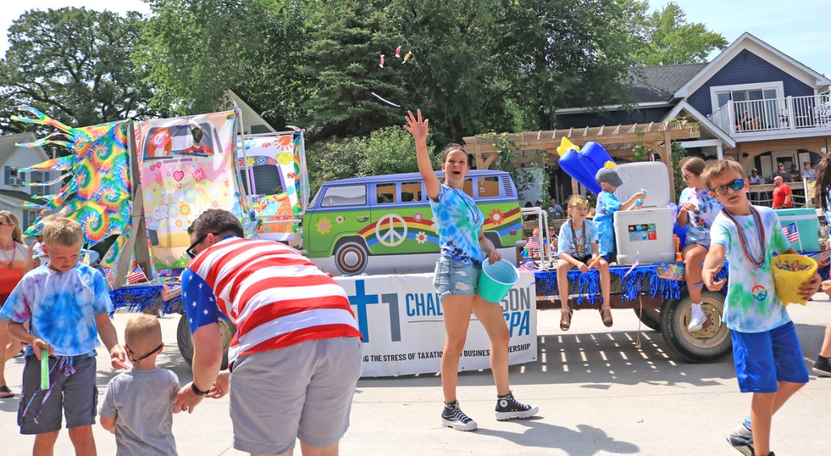 4th of July an explosive success