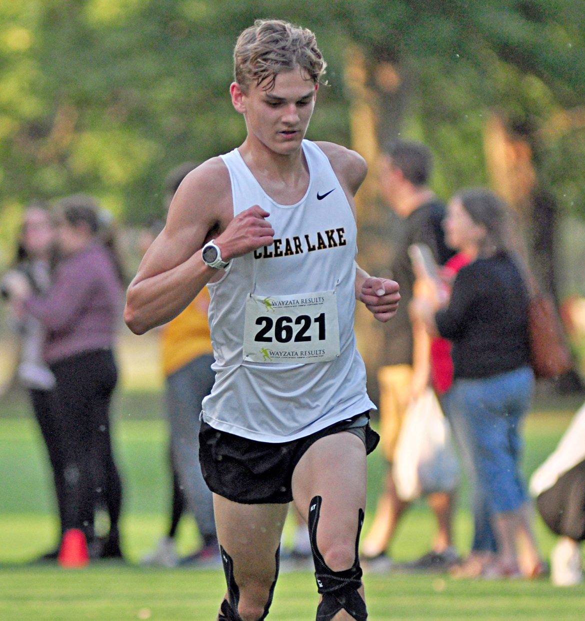 Lion girls place second, boys fourth in home meet