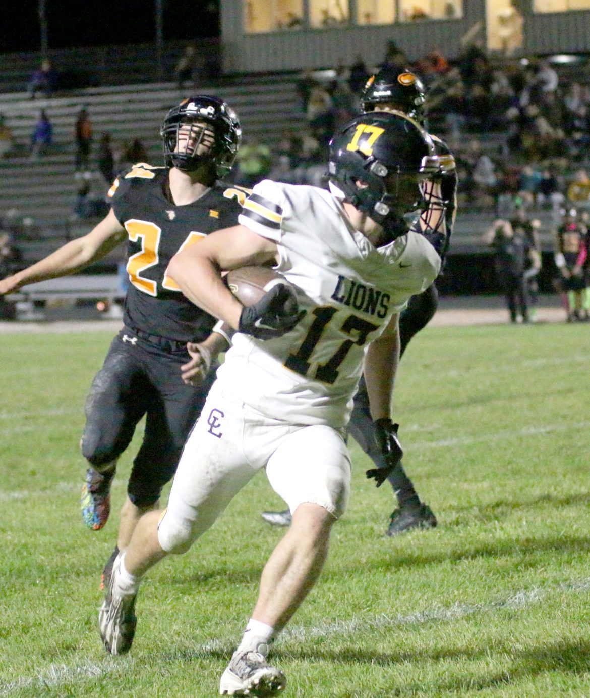 Lions win district title after dominant win