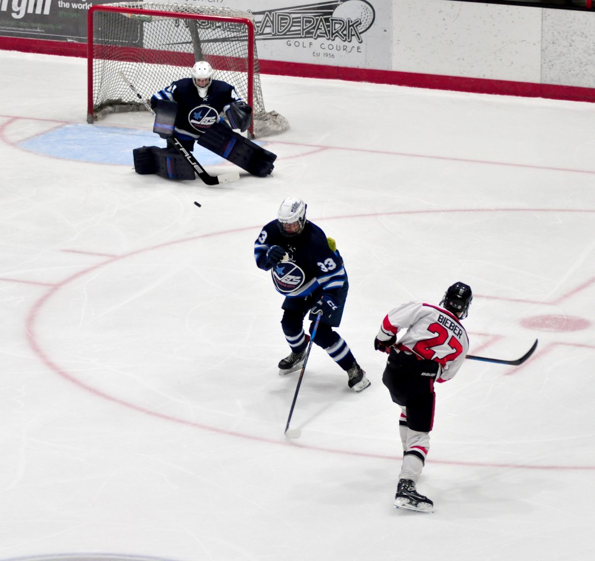 Bieber, Carney play part in win over Kansas City