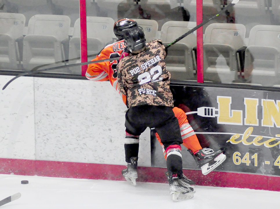 Mohawks drop two more games on the road