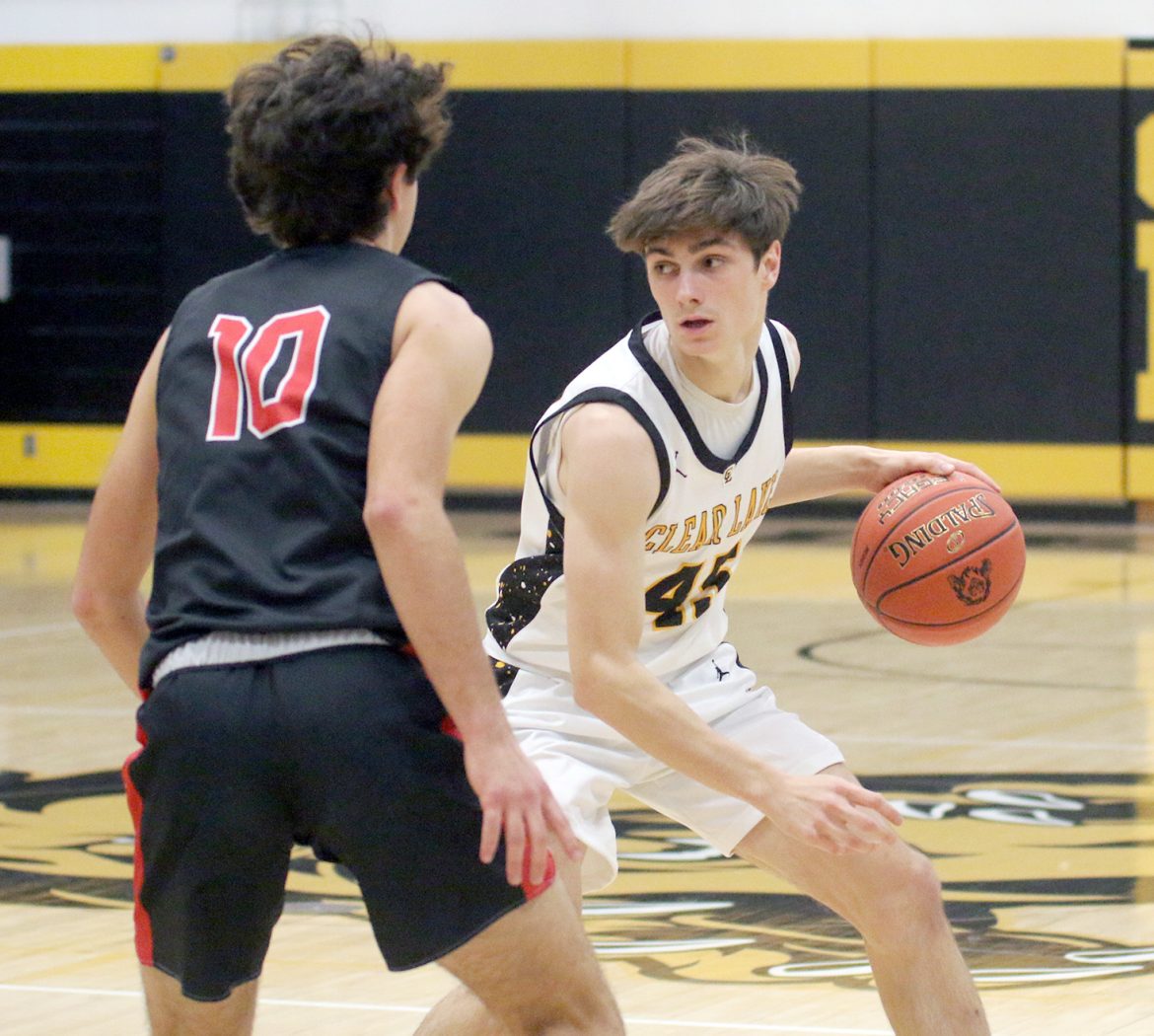 Lions roar to 15-0 record with seven to go