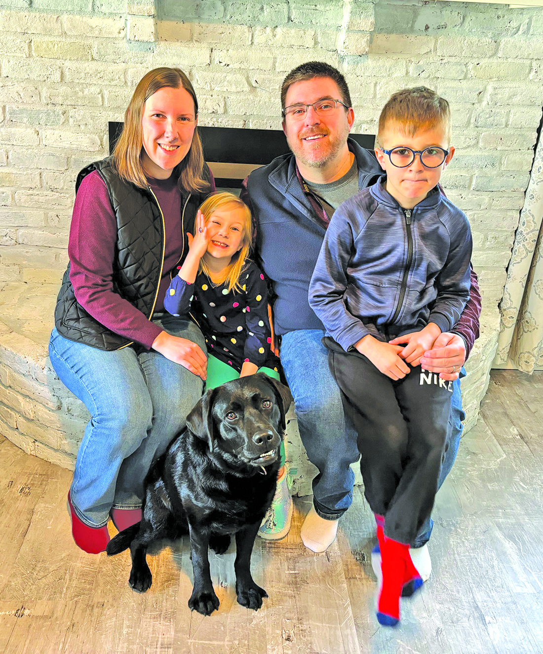 Therapy dog working wonders at Clear Creek Elementary