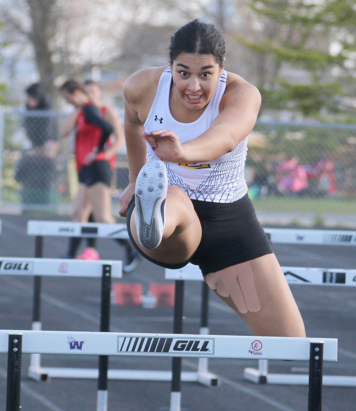 Lions race to third in Forest City