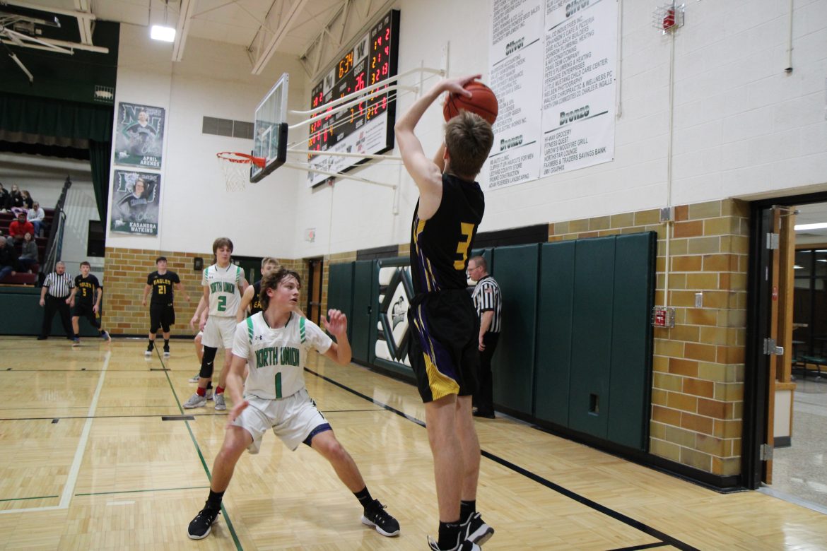 Eagle boys battle North Union in thrilling matchup