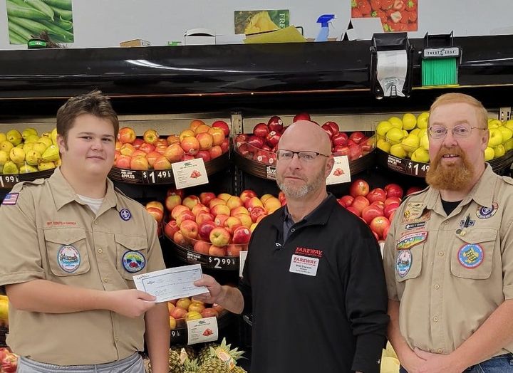 Scouts, Fareway raise big bucks for the hungry