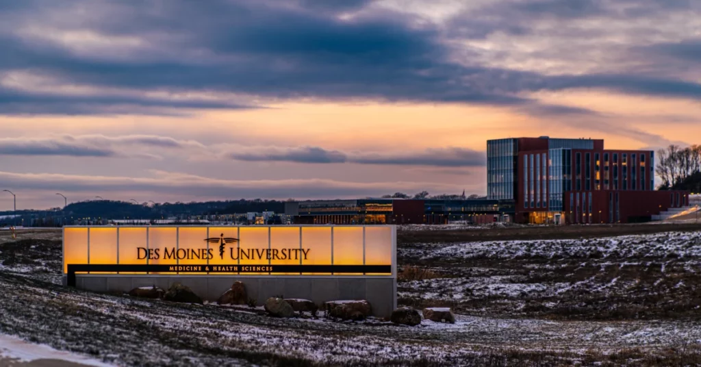 Des Moines University Offers Opportunities to Bryan College of Health Sciences Students