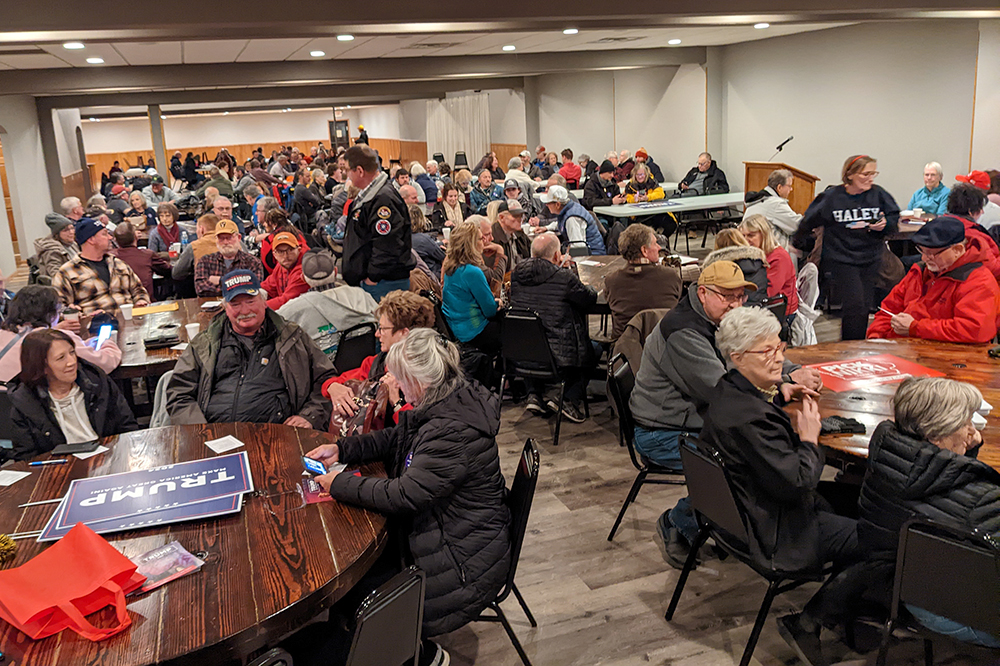 Lawmakers Propose Restricting Political Party Changes Before Caucuses, Primaries
