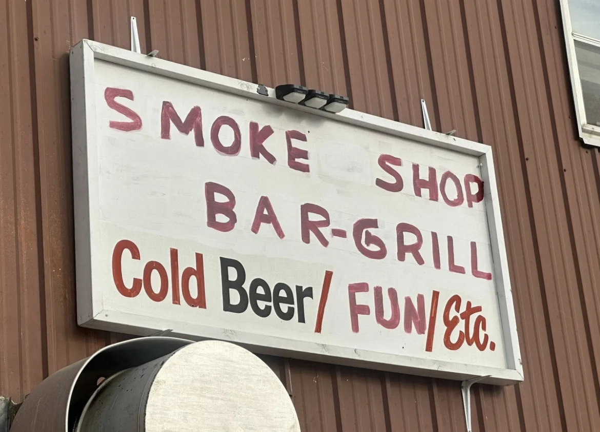 End of an Era: Smokeshop Bar Announces Closure, Stirring Local Emotions