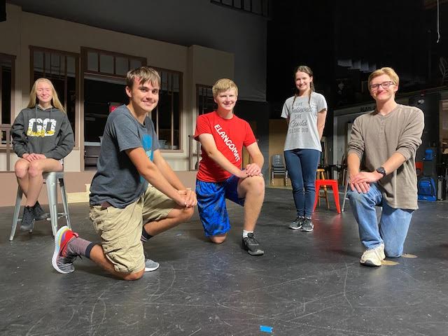 A whole new show: BCLUW Drama preparing radio play production of “It’s a Wonderful Life”