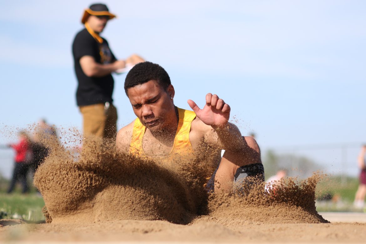 Area athletes shine, set new records at Savage Relays