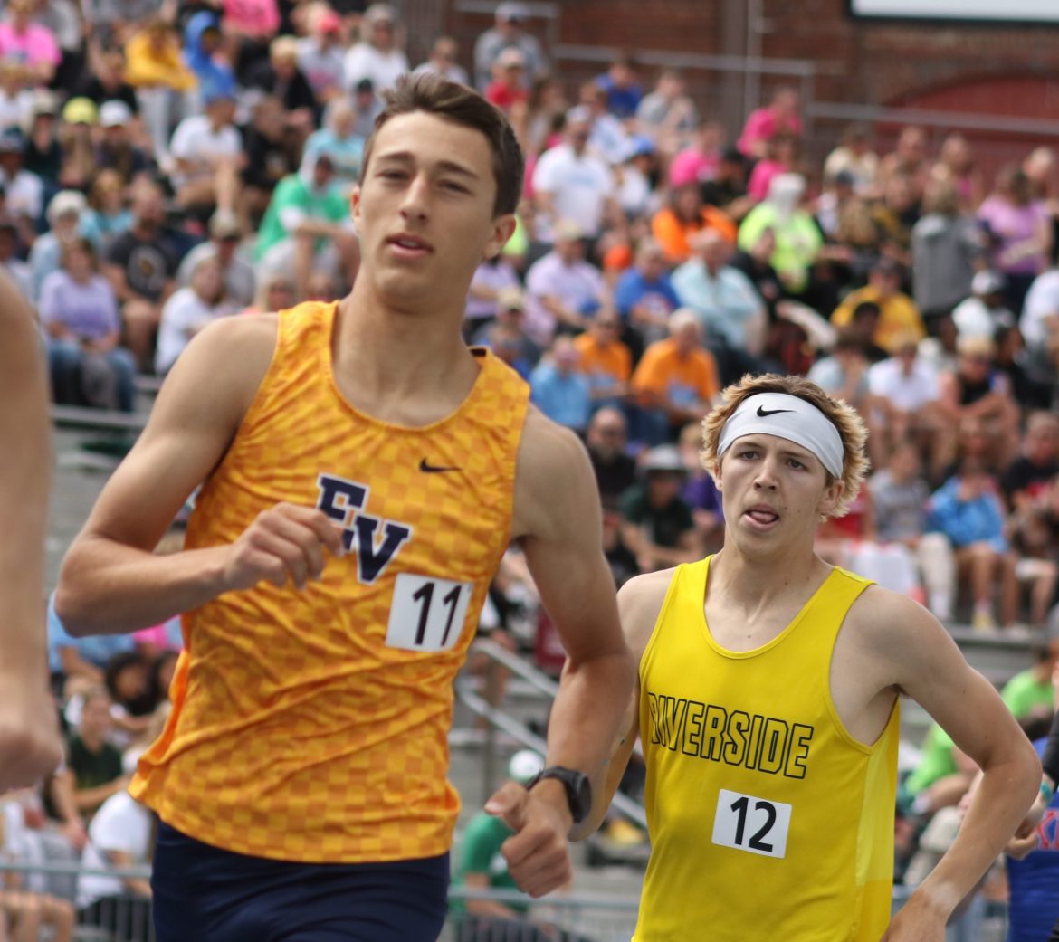 Senior Male Athlete of the Year: Gage Heyne