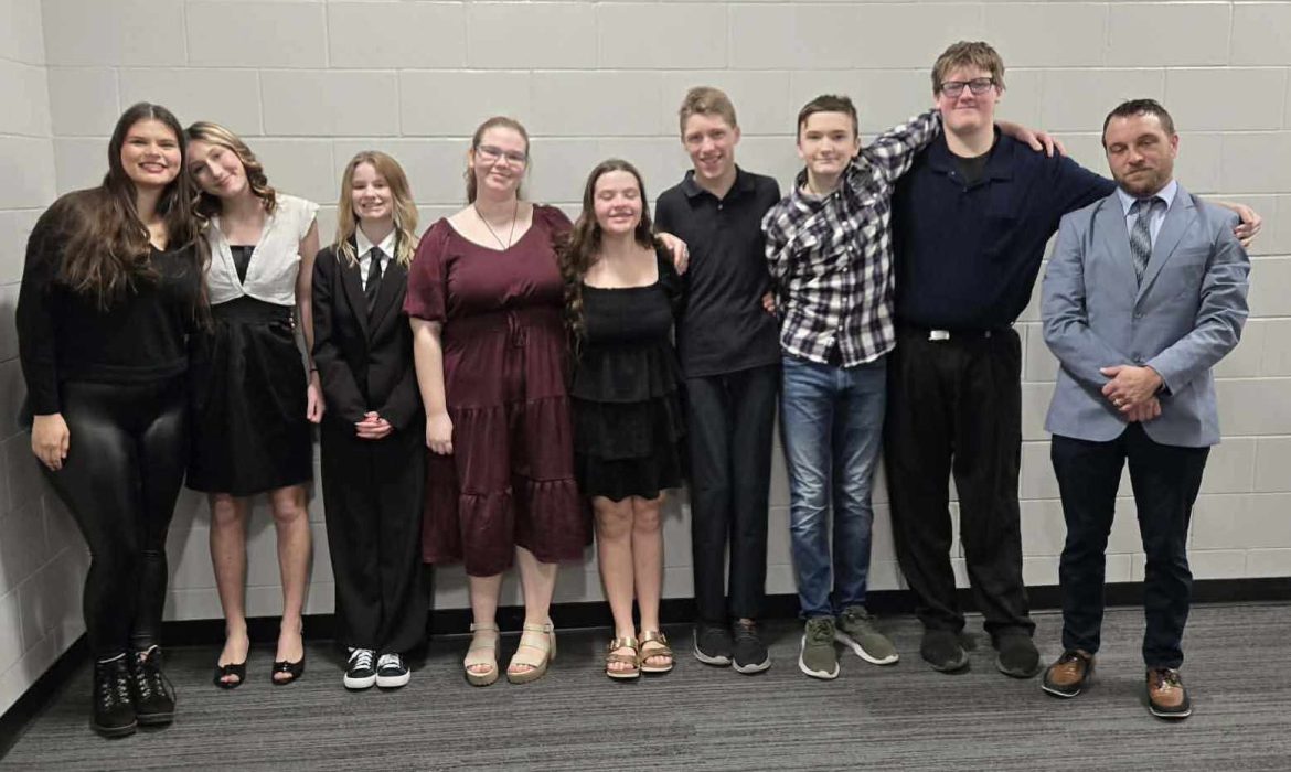 Sigourney and Pekin Receive I Ratings at Speech Districts