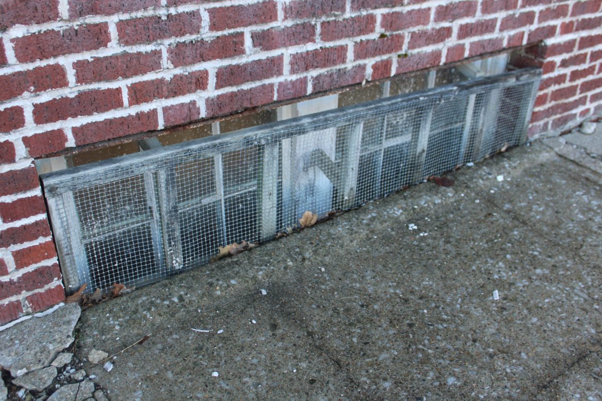 Sigourney Council Approves Improving Memorial Hall Windows