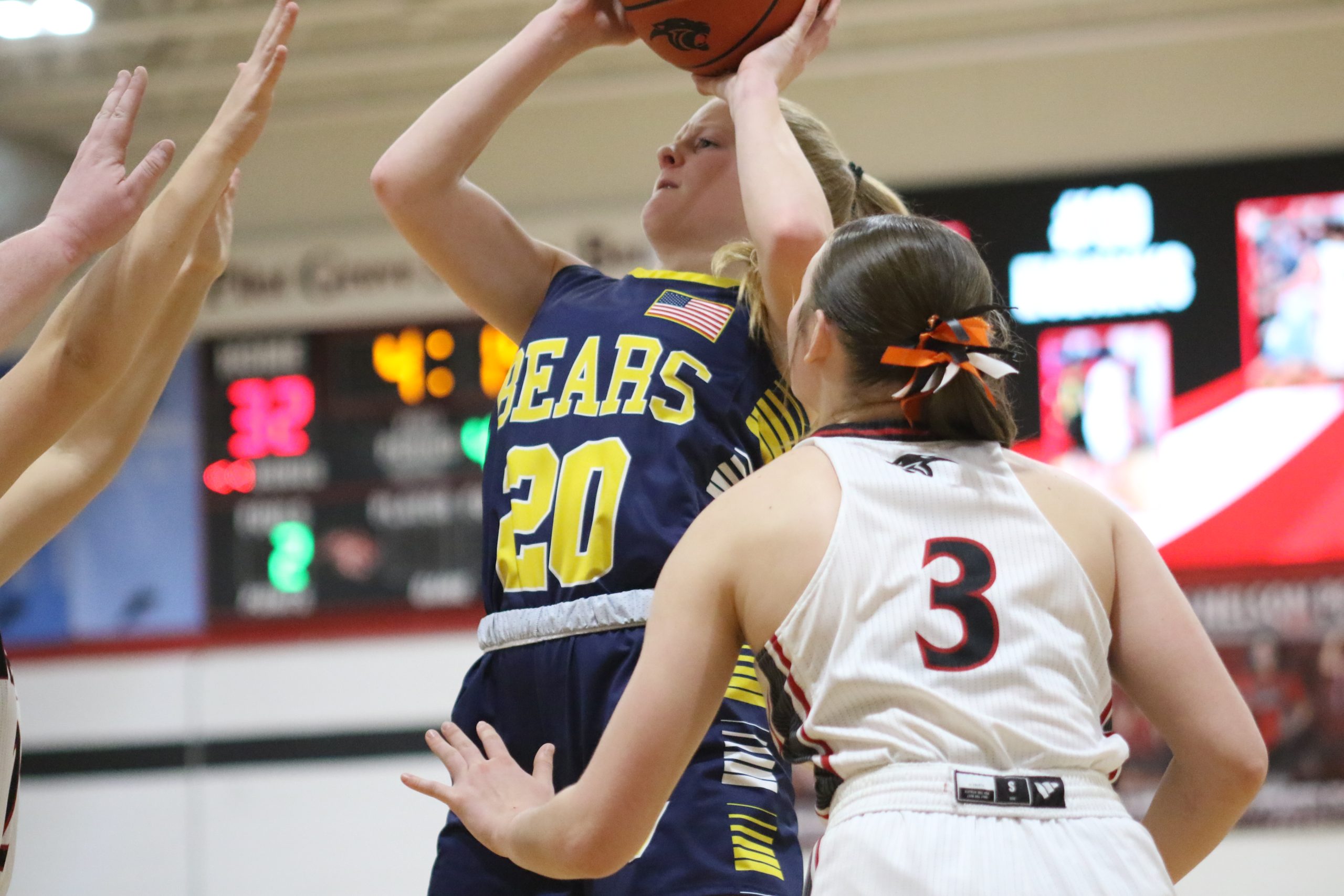 English Valleys girls pick up wins over Pekin, Montezuma