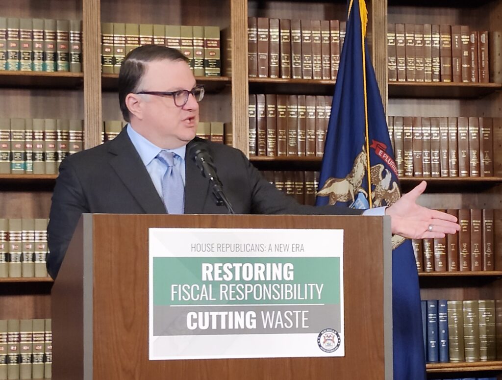 Hall floats cuts to refugee resettlement, arts and culture grants to pay for roads