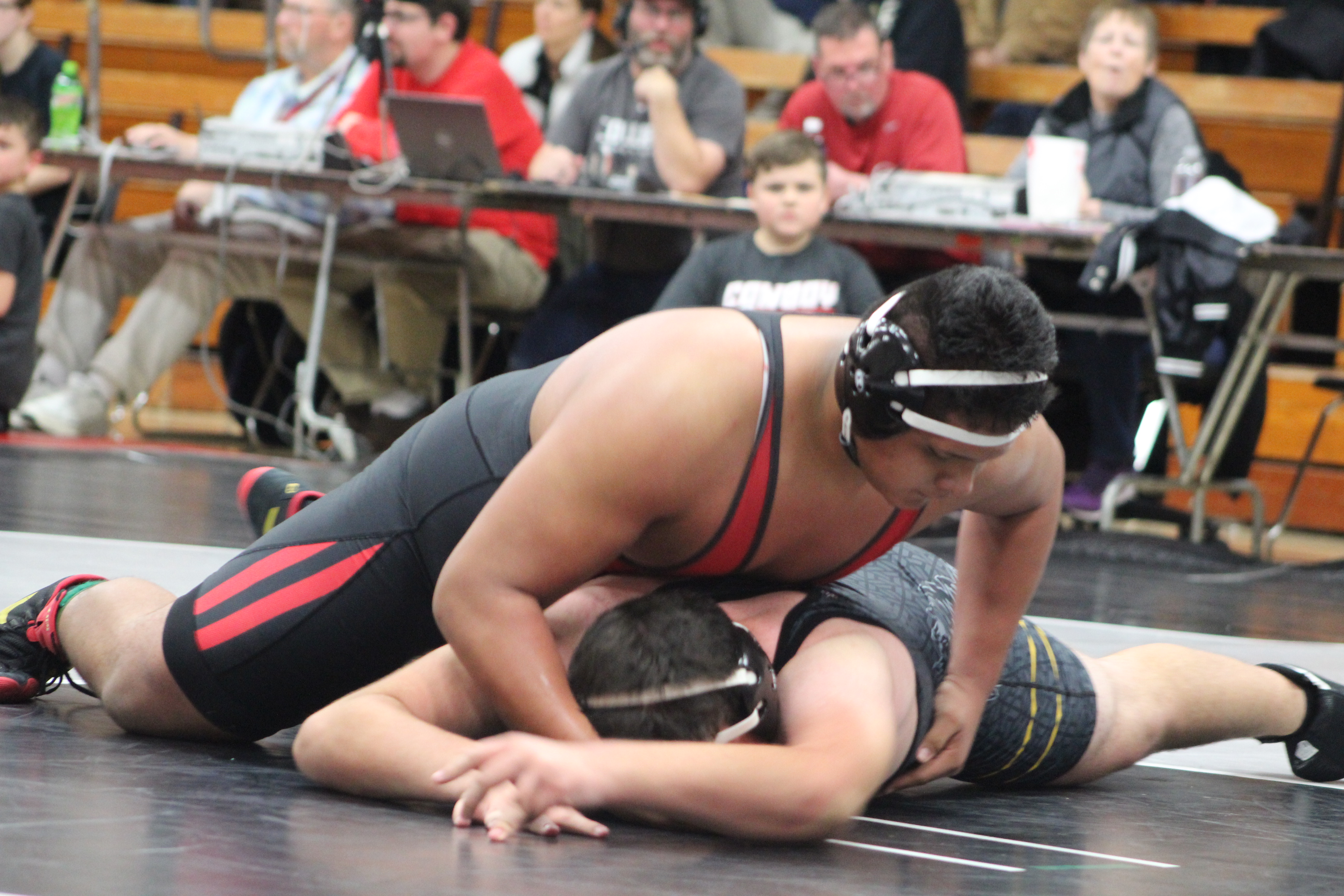 Wrestling team takes part in Battle of Waterloo