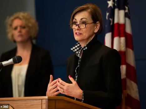 Governor Reynolds orders schools to hold in-person classes as COVID-19 spikes across the state