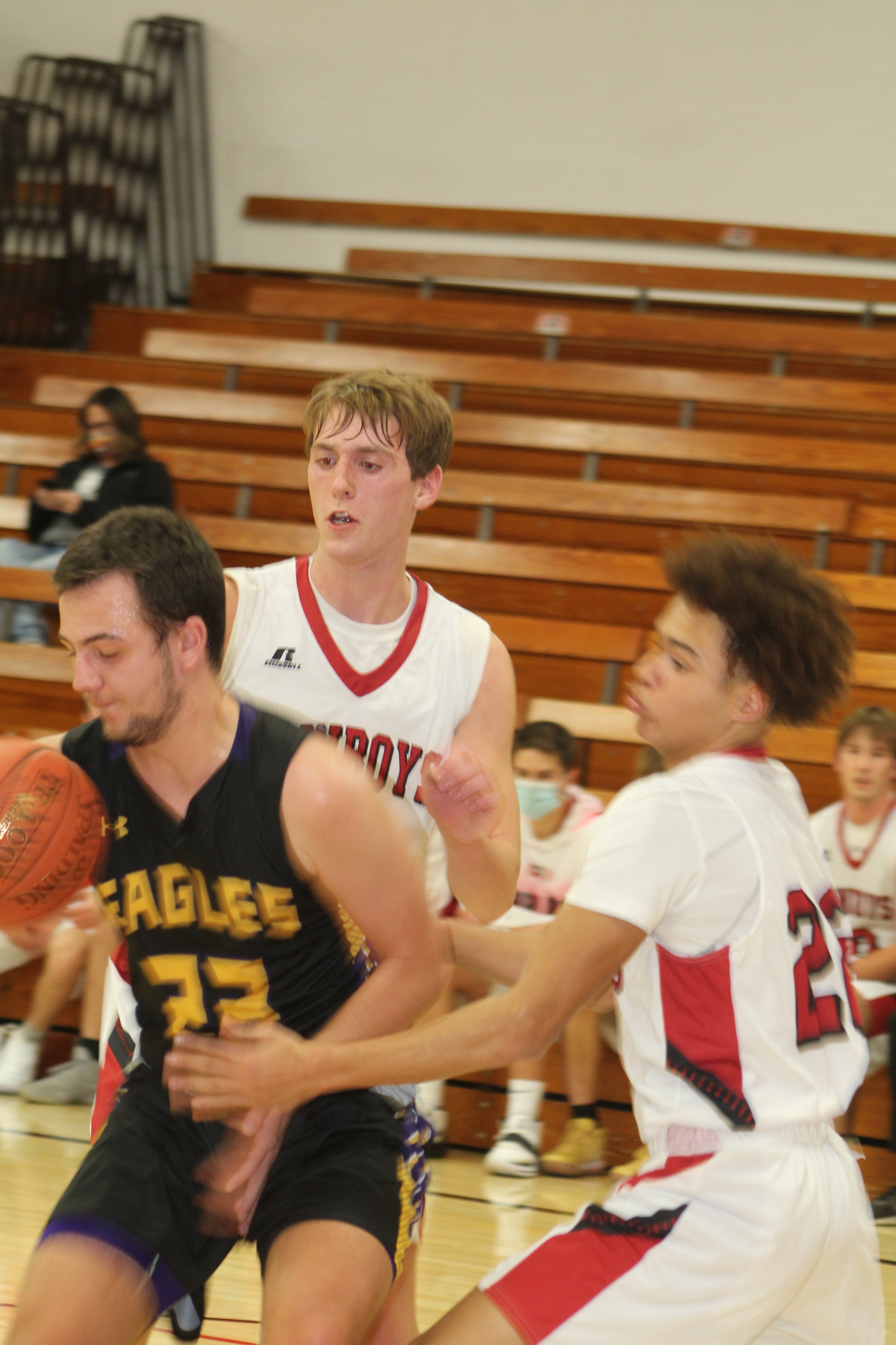 Cowboys basketball wins third in a row 65-62 over PAC