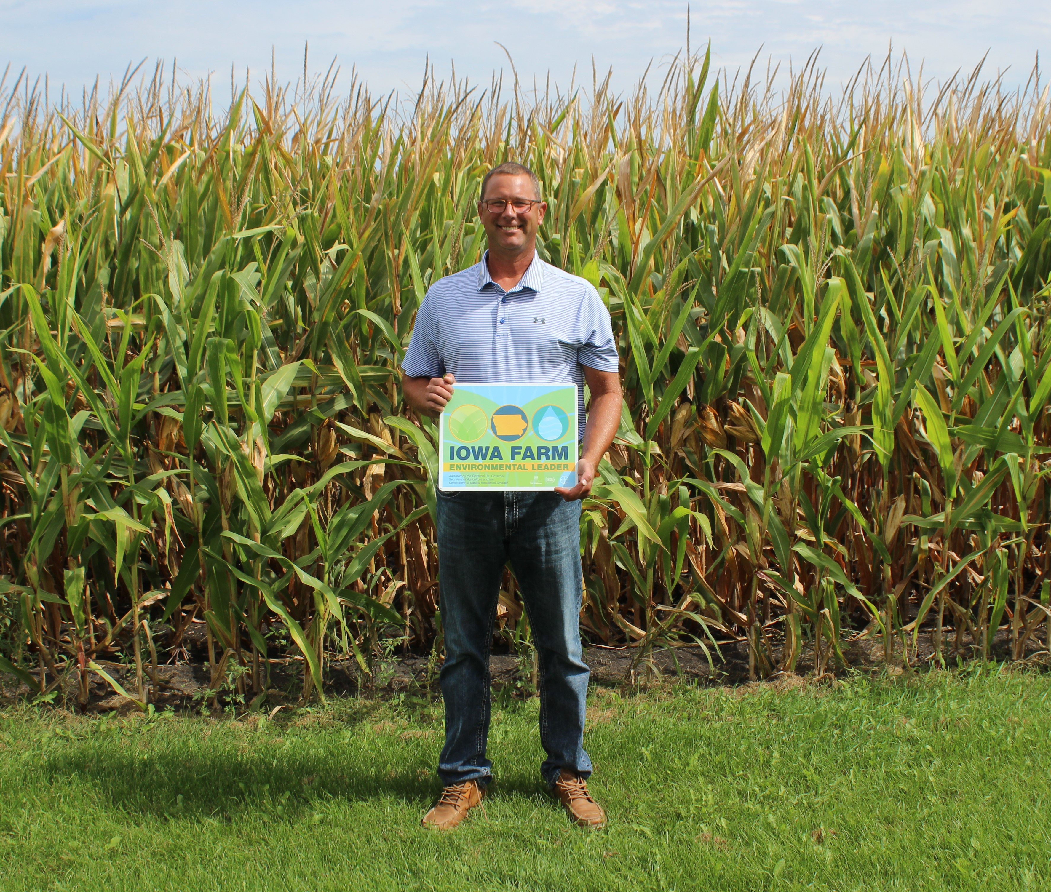 Swanson receives Environmental Leader Award at State Fair