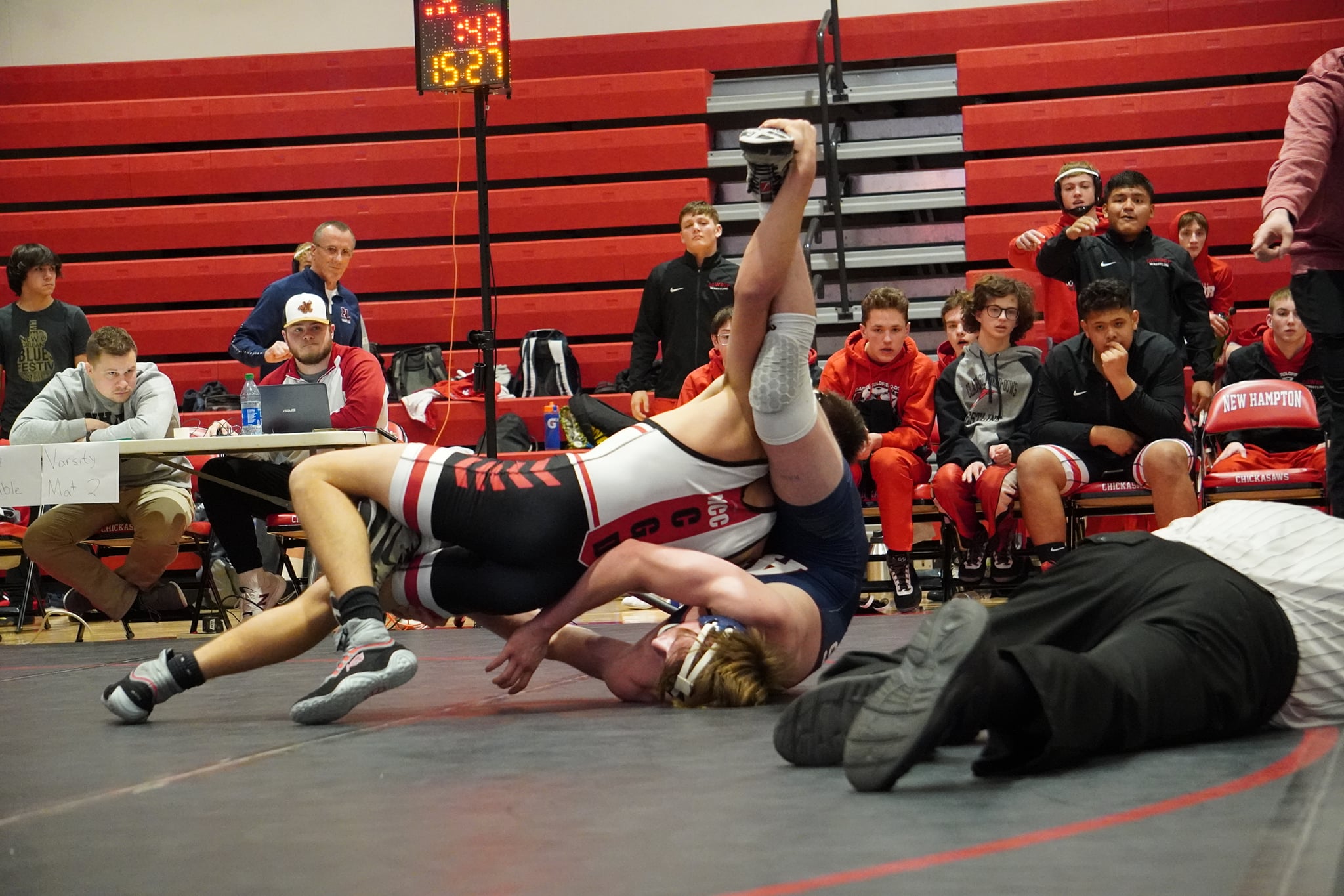 Cowboys victorious over Algona, defeated by Crestwood, Cresco