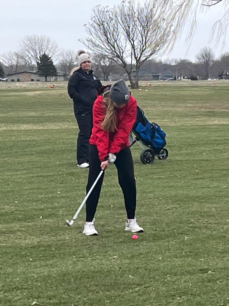 Cowgirls golfers hit the course for two meets