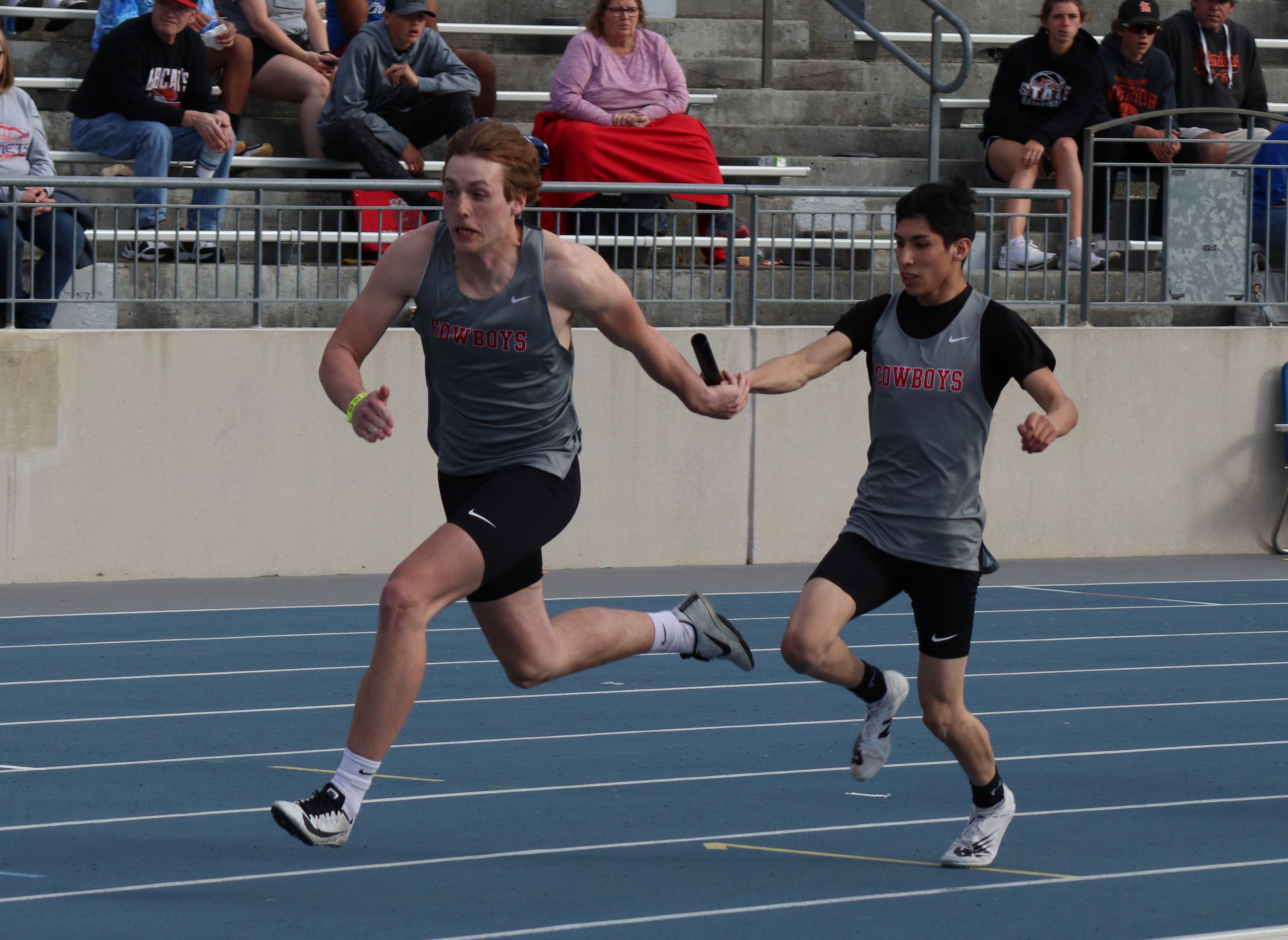 Cowboys and Cowgirls compete at State Track, Foss takes 9th in high jump