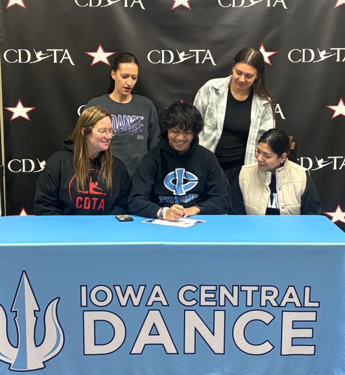 Miguel Calles Signs with the Iowa Central Dance Team