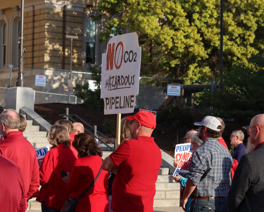 Iowa House advances bill to block CO2 pipelines from eminent domain rights