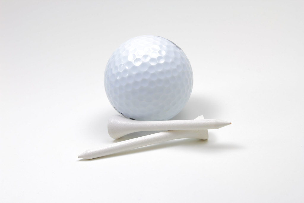 Askelsen Leads Cowgirl Golfers